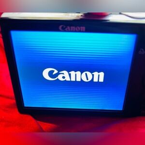 Canon PowerShot SD870 IS Digital Camera ELPH 8.0 MP, 4GB Card